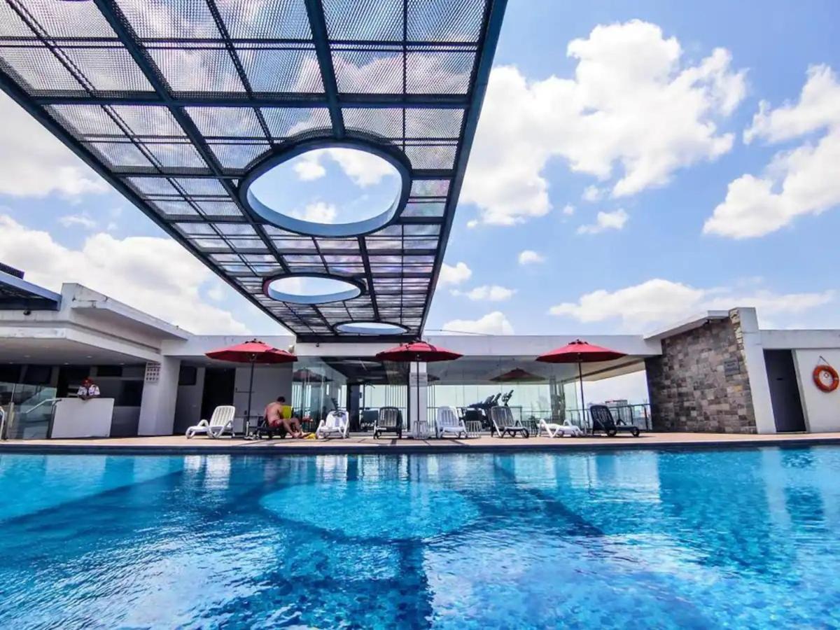 Premium Suites @ D'Majestic Place, Kl City Centre Kuala Lumpur Exterior photo